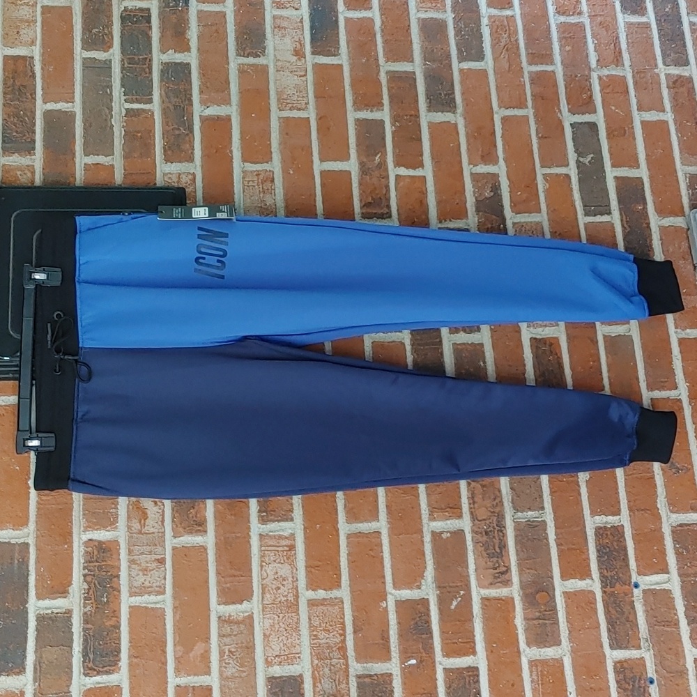 Encrypted Men's Colorblock Joggers Size XL
